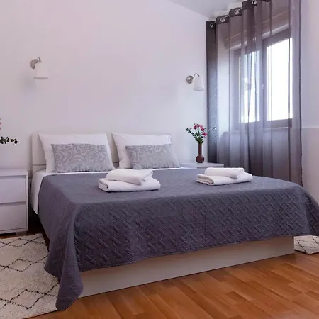 Ivo Guest house Kastela