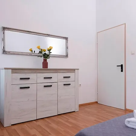 Ivo Guest house